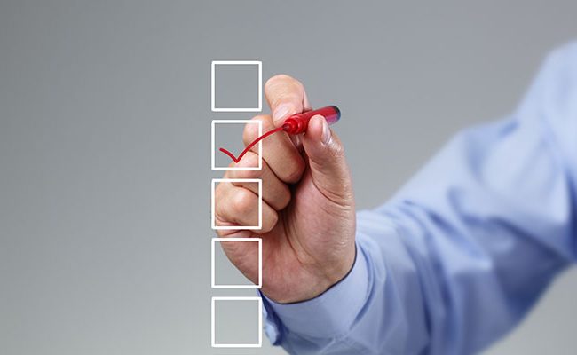 _What-are-some-common-compliance-challenges-for-contractors--